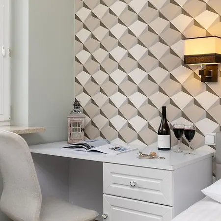 Slominskiego 5 Ii With Balcony By Renters Apartmán