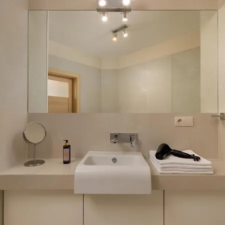Slominskiego 5 Ii With Balcony By Renters * Warsaw