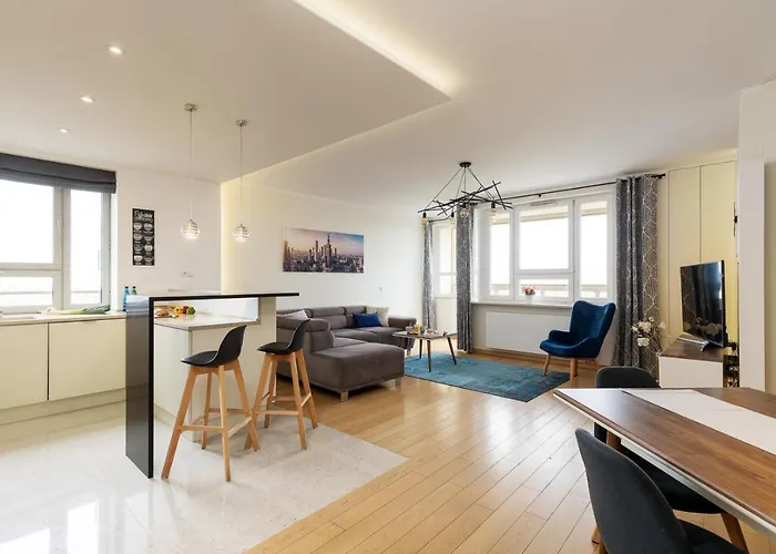 Slominskiego 5 Ii With Balcony By Renters Apartment *