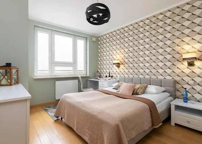 Slominskiego 5 Ii With Balcony By Renters Apartment Warsaw