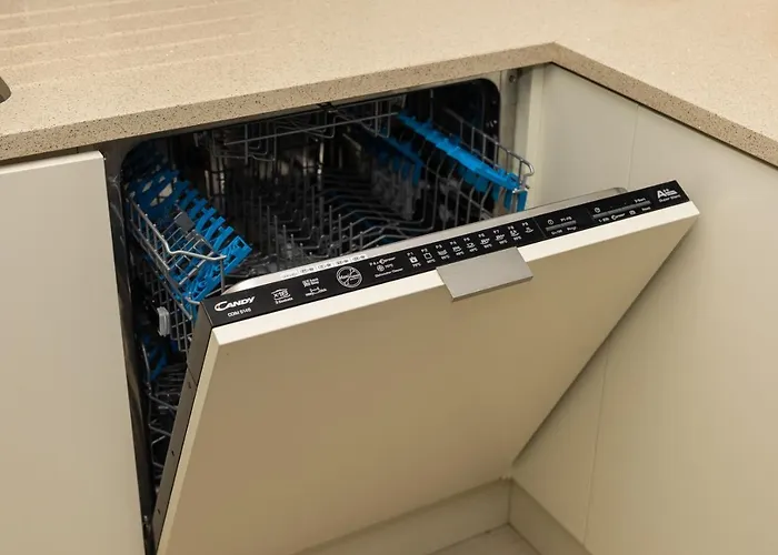 Apartment Slominskiego 5 Ii With Balcony By Renters *